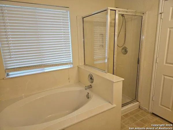 $243,500 | 204 North Willow Way, Cibolo, TX 78108