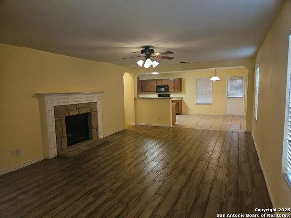 $243,500 | 204 North Willow Way, Cibolo, TX 78108