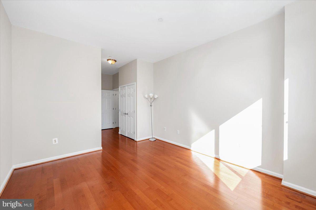 11710 Old Georgetown Road, Unit 1618 Rockville, MD 20852 - Photo 29 of 73 primary bedroom