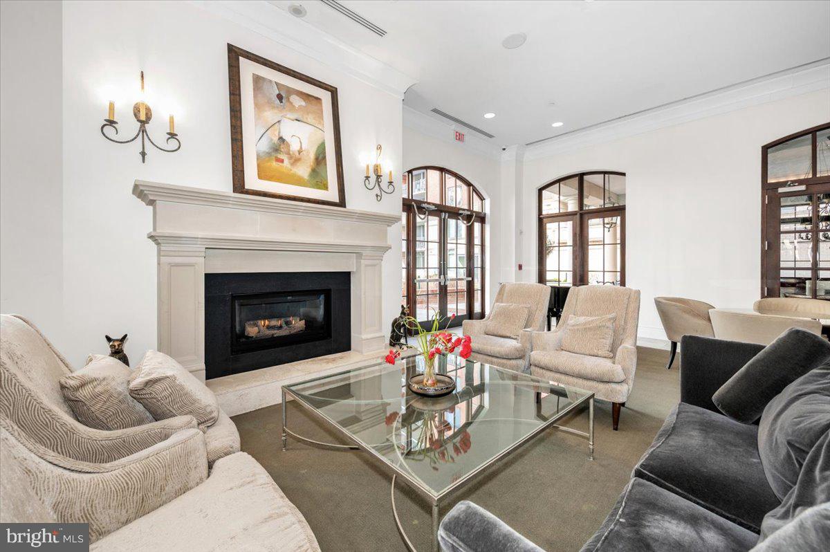 11710 Old Georgetown Road, Unit 1618 Rockville, MD 20852 - Photo 44 of 73 large community area