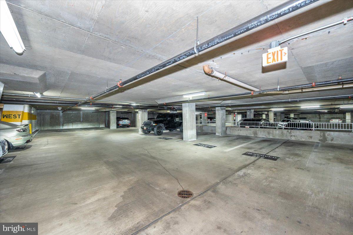 11710 Old Georgetown Road, Unit 1618 Rockville, MD 20852 - Photo 59 of 73