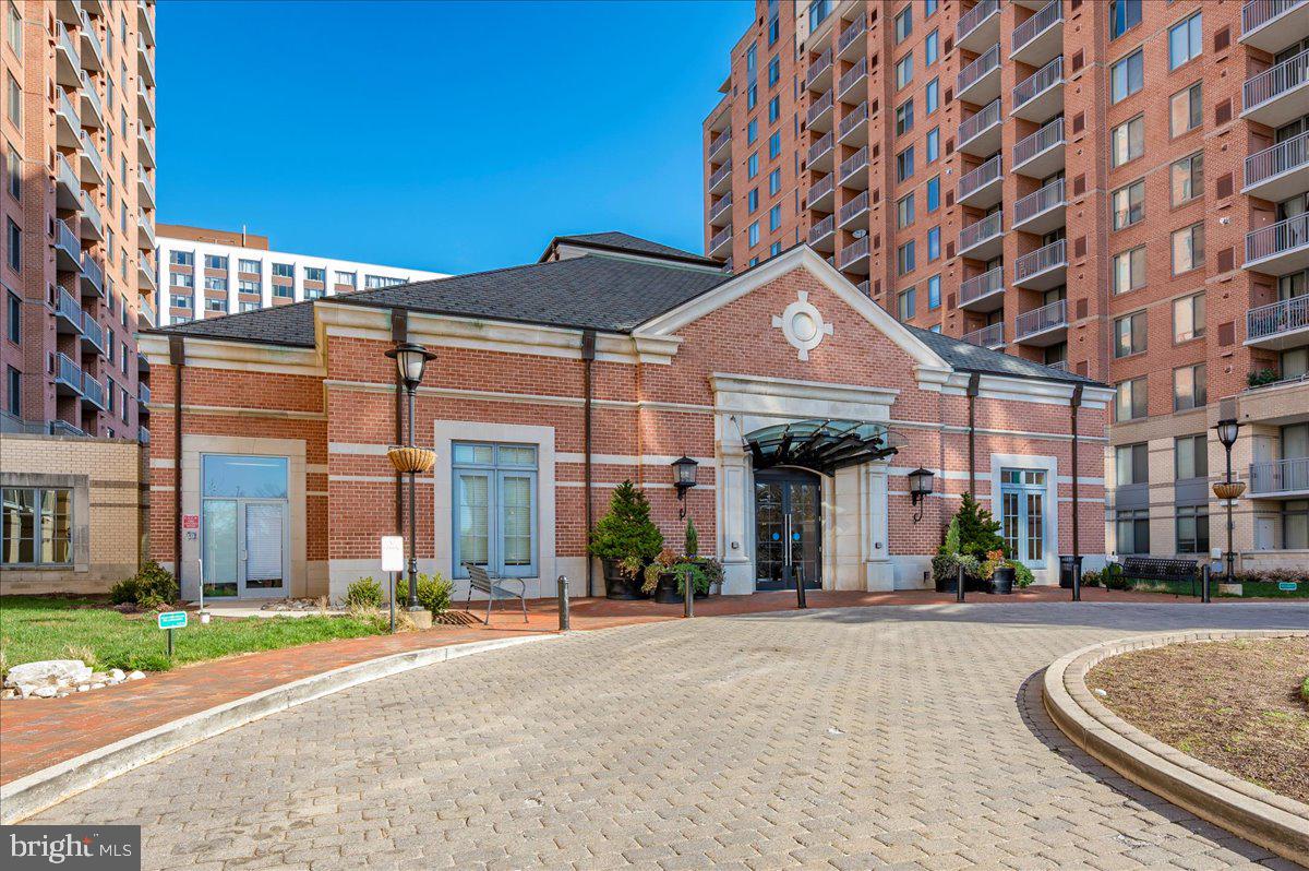 11710 Old Georgetown Road, Unit 1618 Rockville, MD 20852 - Photo 63 of 73