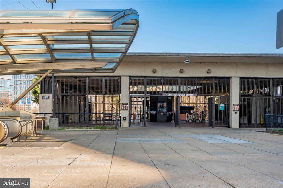 11710 Old Georgetown Road, Unit 1618 Rockville, MD 20852 - Photo 65 of 73