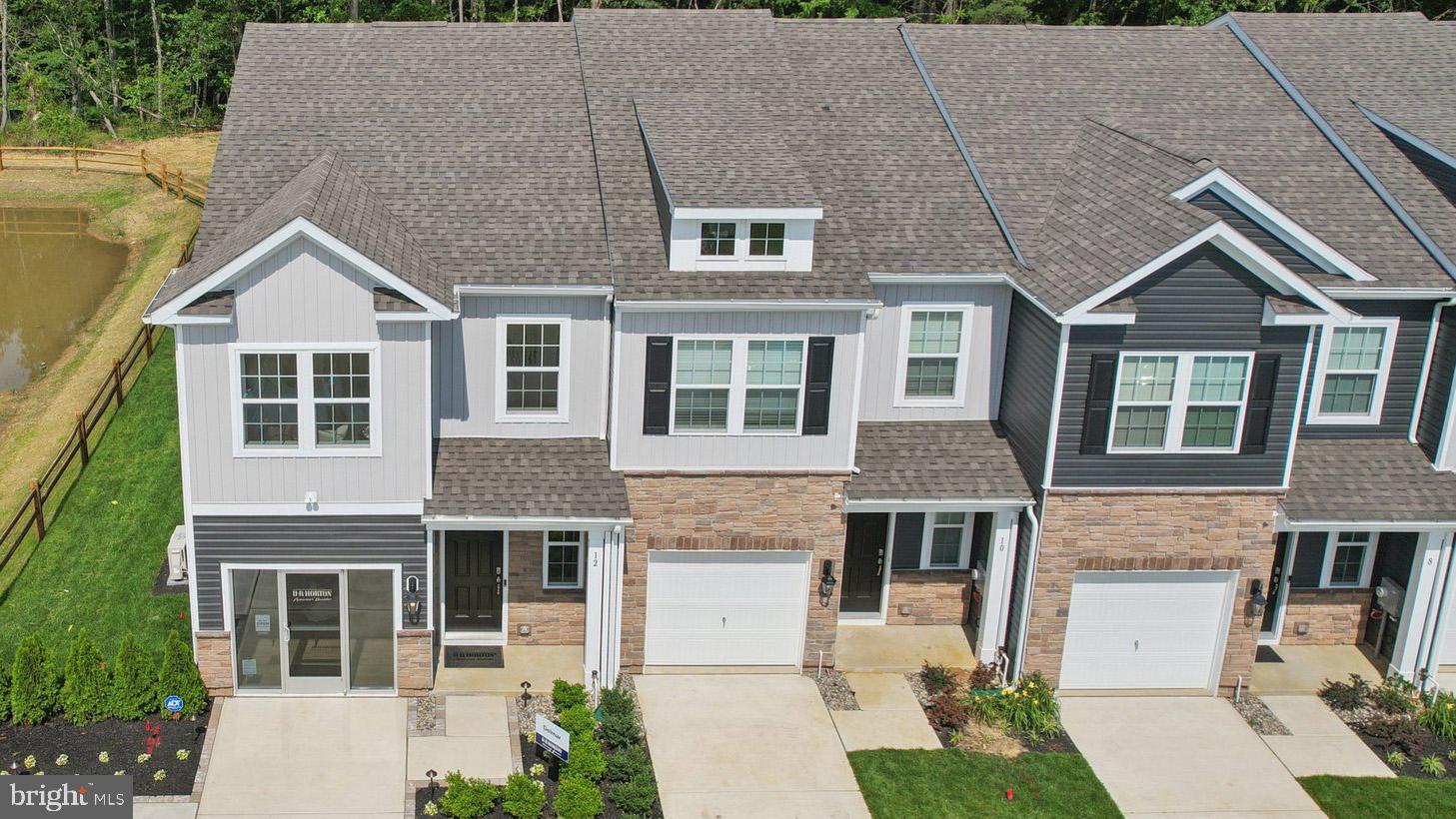 43 Robert Drive Runnemede, NJ 08078 - Photo 43 of 48 a front view of a house with a yard