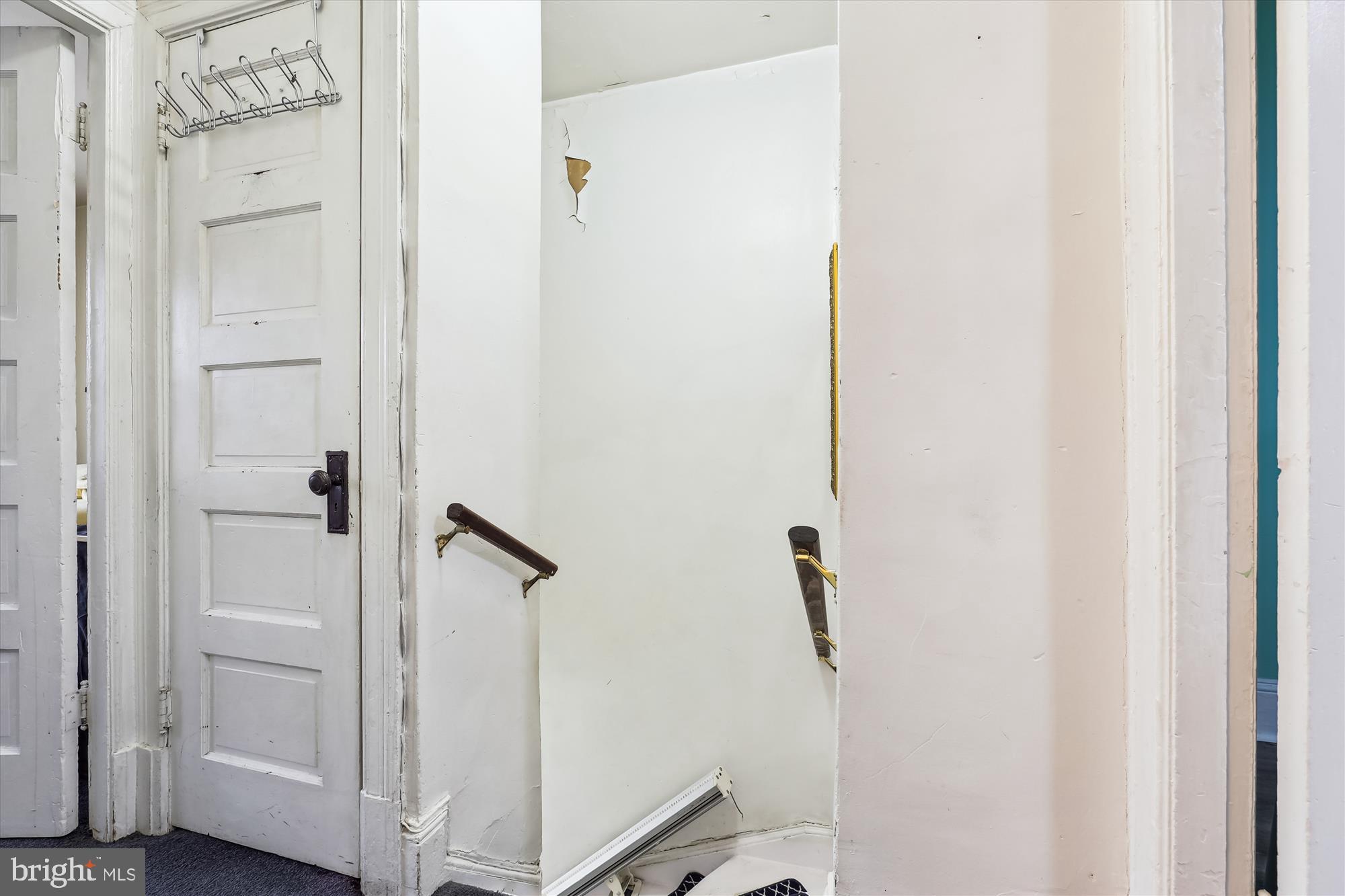 1324 Ridge Place Southeast Washington, DC 20020 - Photo 24 of 85 Hall