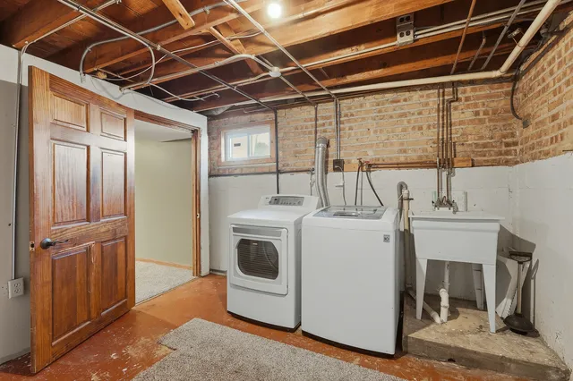 $364,900 | 6427 West 126th Place, Palos Heights, IL 60463