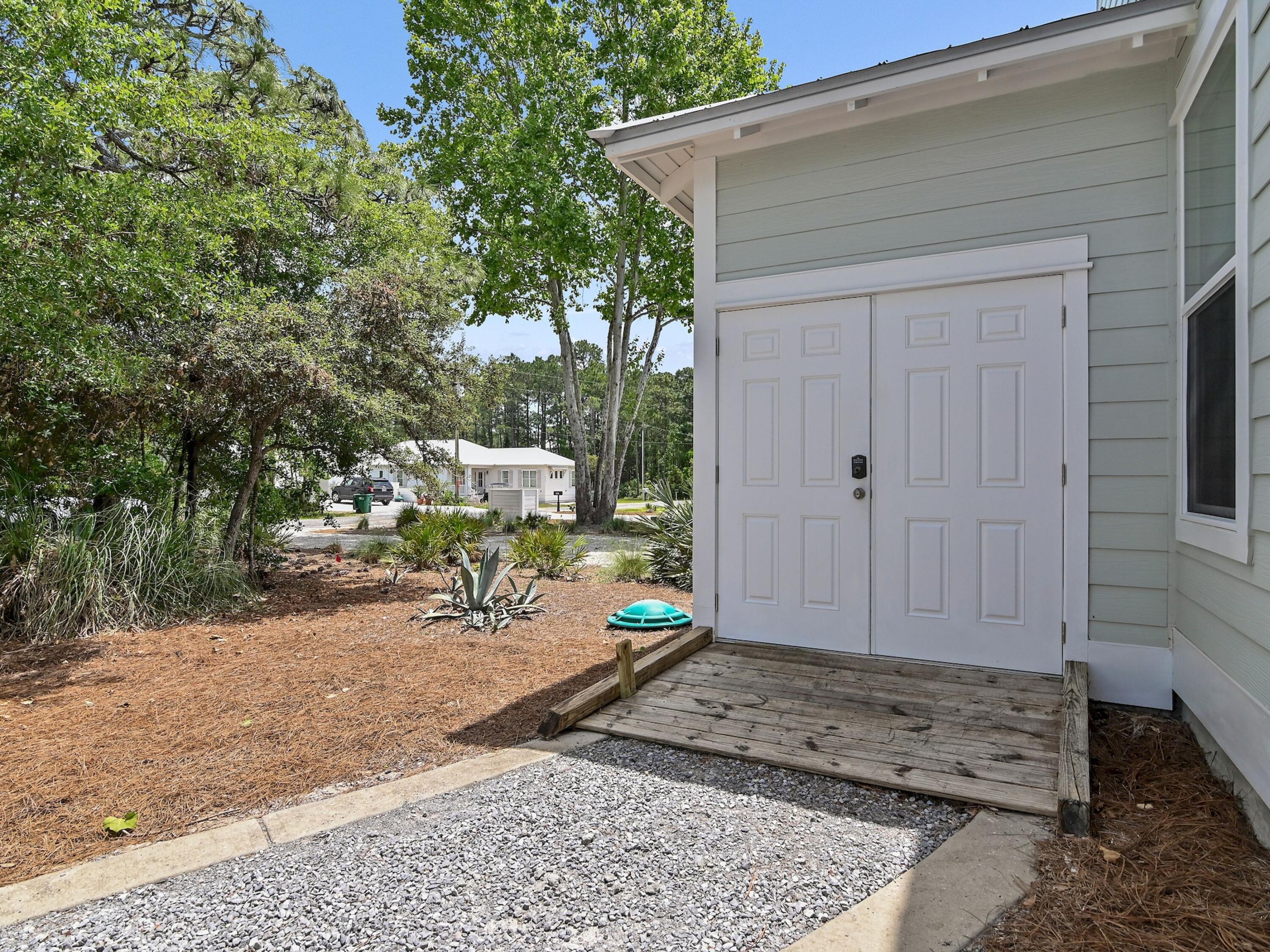 38 Elm Street Santa Rosa Beach, FL 32459 - Photo 43 of 53 Golf cart garage