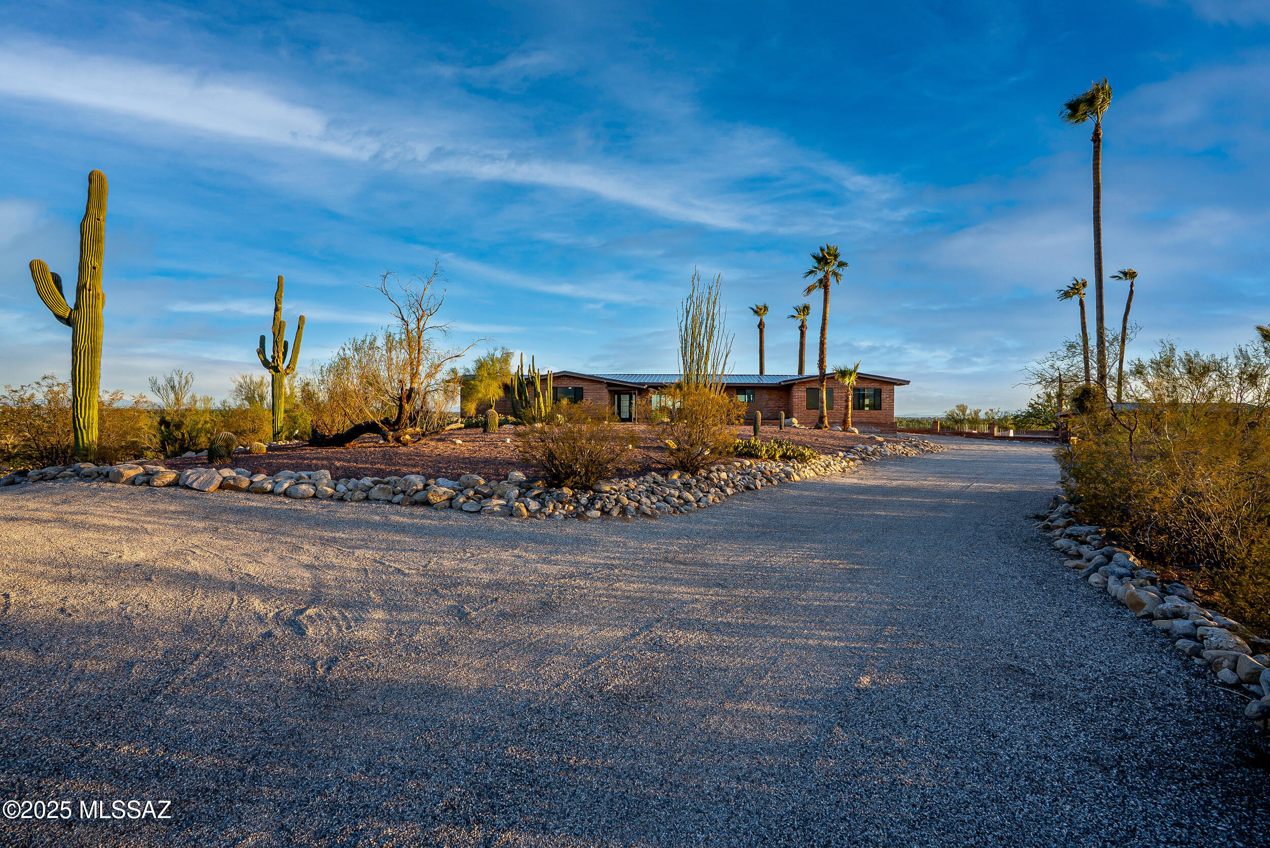 5240 East River House Road Tucson, AZ 85718 - Photo 2 of 49 IMG_0630