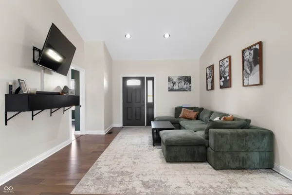 $299,900 | 202 West Willow Street, Milroy, IN 46156