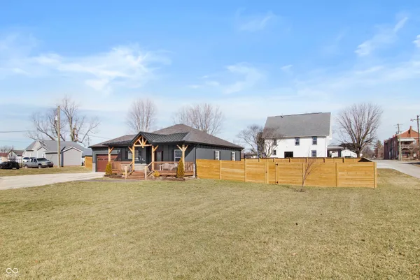 $299,900 | 202 West Willow Street, Milroy, IN 46156