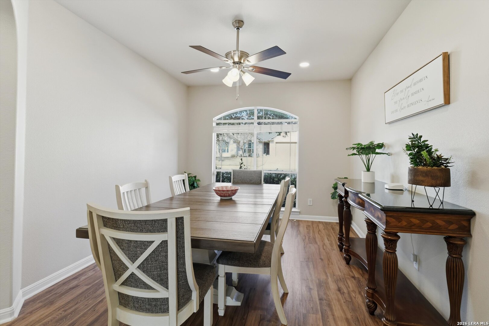 9218 Tay Drive Helotes, TX 78023 - Photo 12 of 33