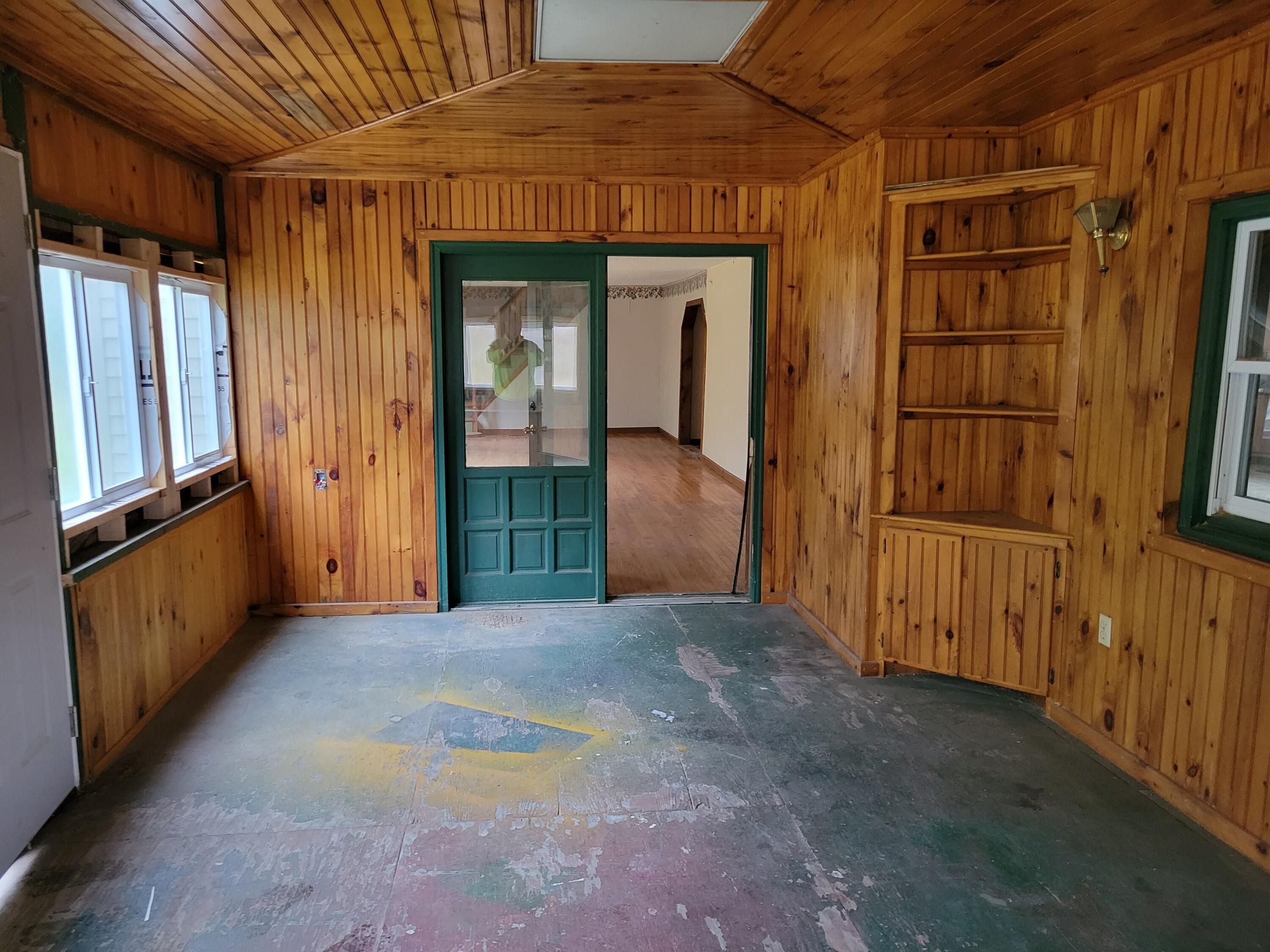 379 Old Belfast Road Frankfort, ME 04438 - Photo 8 of 26 Dining Room