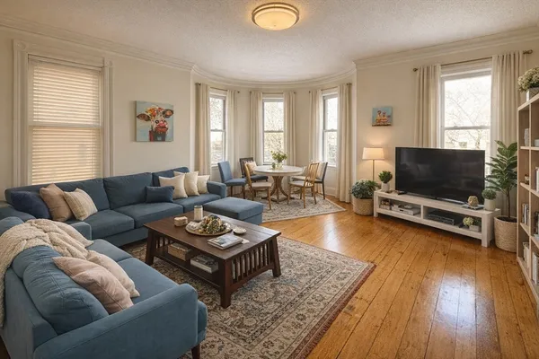 $6,000 | 1500 Tremont Street, Unit 2, Boston, MA 02120