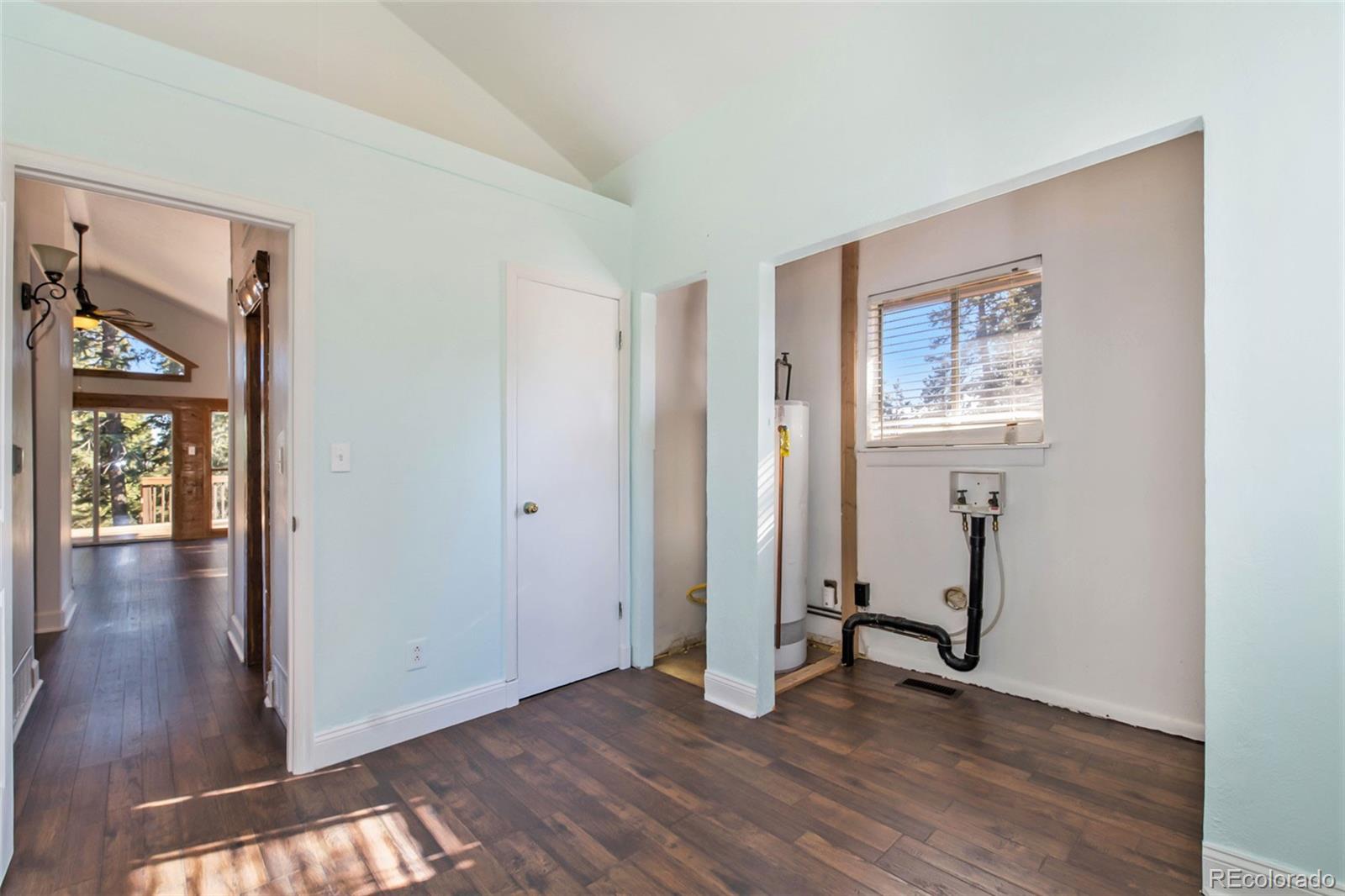 416 Rd D Pine, CO 80470 - Photo 18 of 32 Gallery Image 18