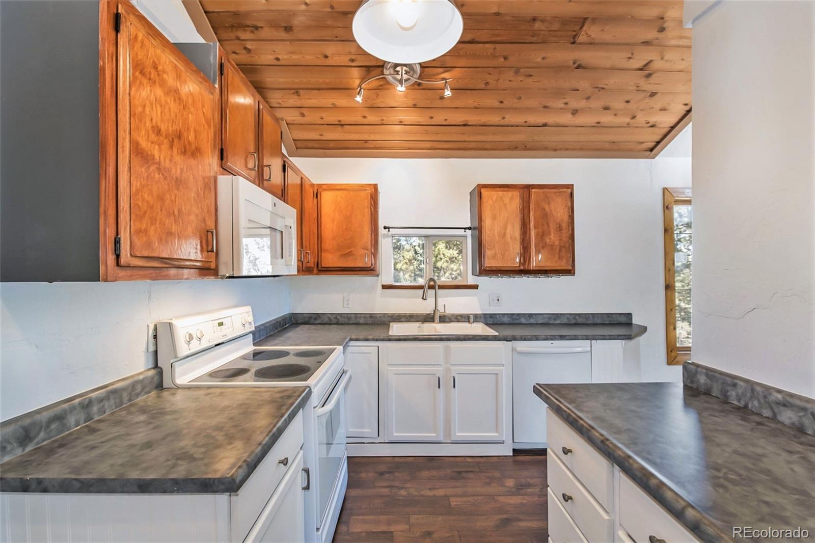 416 Rd D Pine, CO 80470 - Photo 10 of 32 Gallery Image 10