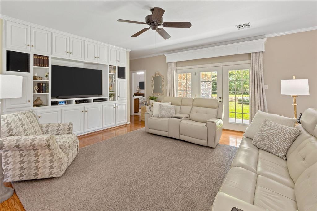 815 Comfort Lane Jennings, LA 70546 - Photo 4 of 20