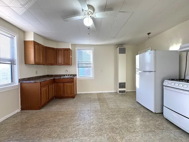 $1,450 | 49 Fulton Street, Unit 1R, Peabody, MA 01960