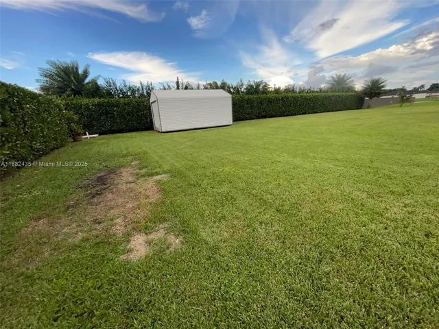 $915,000 | 20605 Southwest 319th Street, Homestead, FL 33030