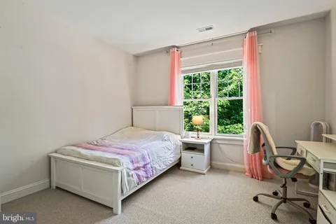 $1,950,000 | 1416 Ross Drive Southwest, Vienna, VA 22180