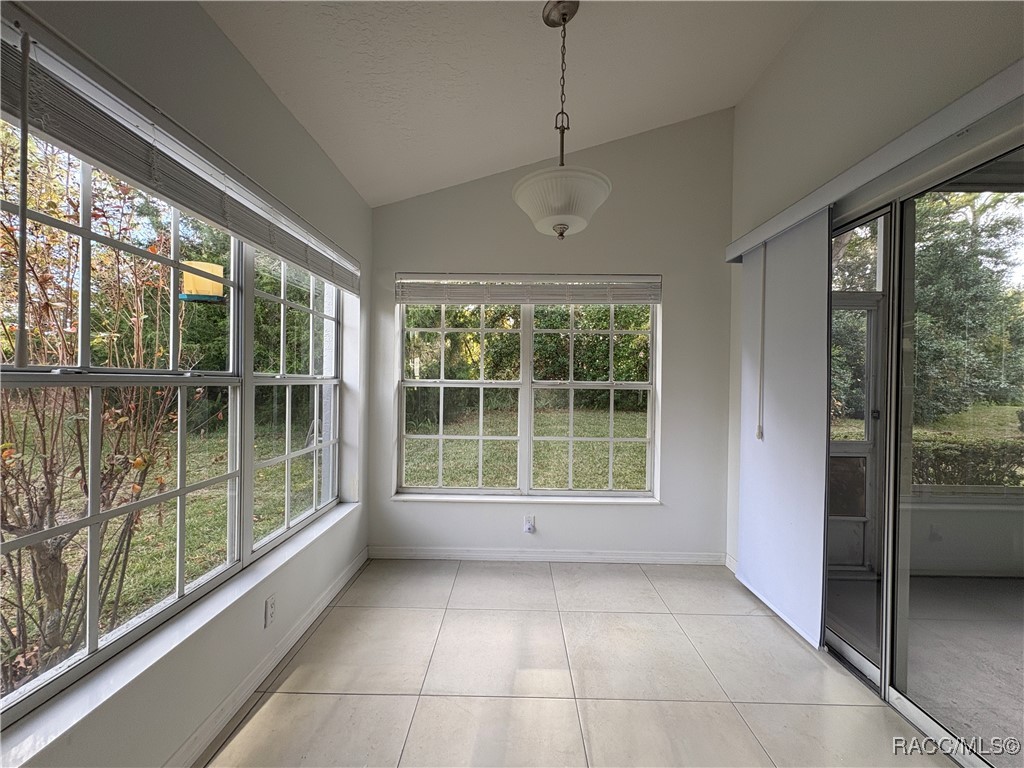 36 Byrsonima Loop Homosassa, FL 34446 - Photo 20 of 54 BREAKFAST NOOK 1