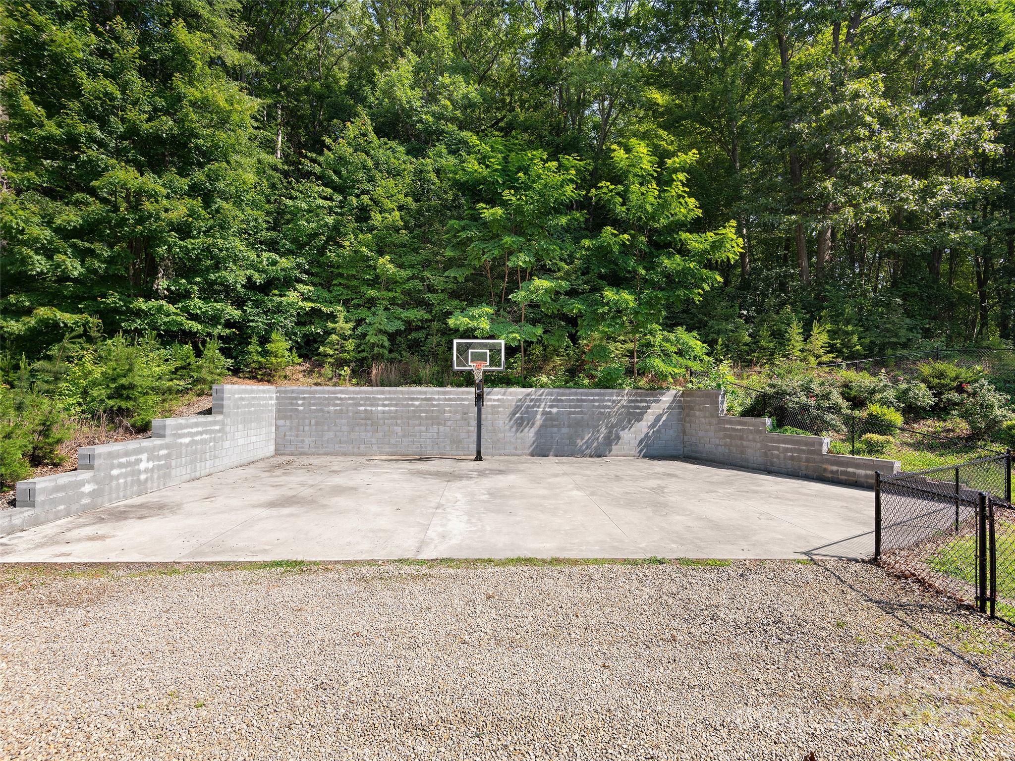 31 Rory Phillips View Candler, NC 28715 - Photo 13 of 36