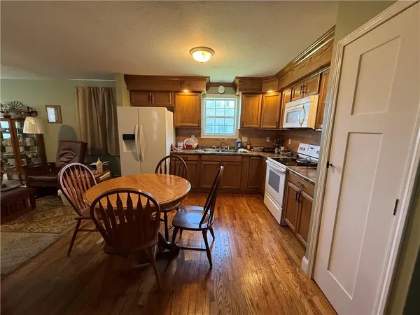 $175,000 | 310 West State Highway, Coffey, MO 64636