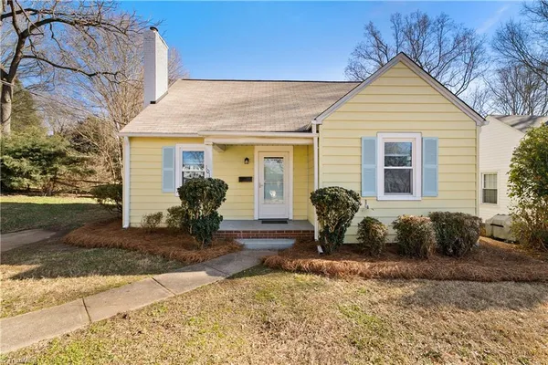 $1,400 | 1015 Martin Street, Winston-Salem, NC 27103