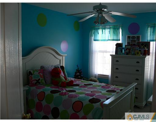 10 Bernadette Road Morganville, NJ 07751 - Photo 15 of 24