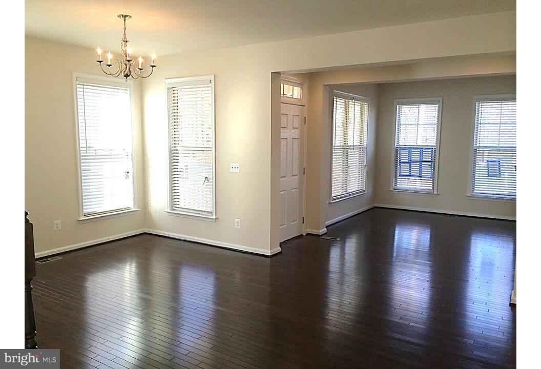 14754 Bell Tower Road Woodbridge, VA 22193 - Photo 5 of 29 Interior (General)