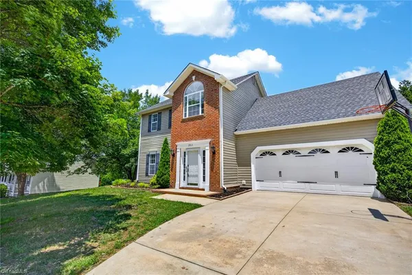 $325,000 | 3913 Melco Court, High Point, NC 27265