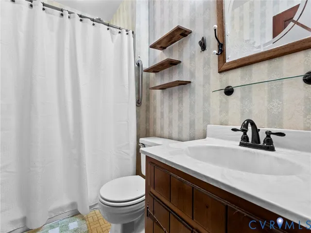 $359,000 | 4701 Black Oak Road, North Chesterfield, VA 23237