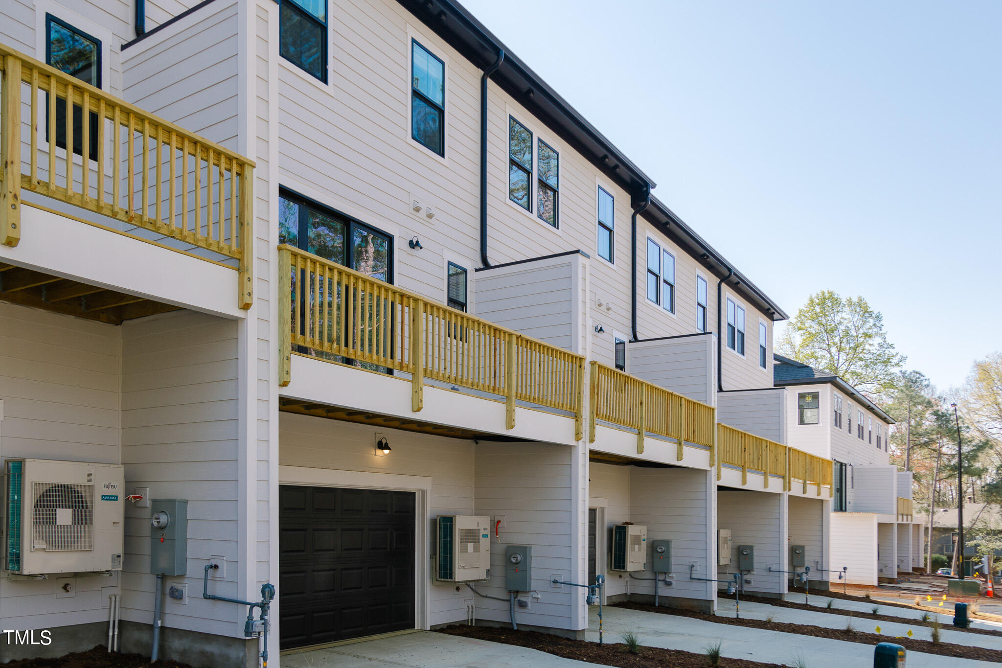 6421 Tanner Oak Lane Raleigh, NC 27613 - Photo 17 of 36 17_PGT