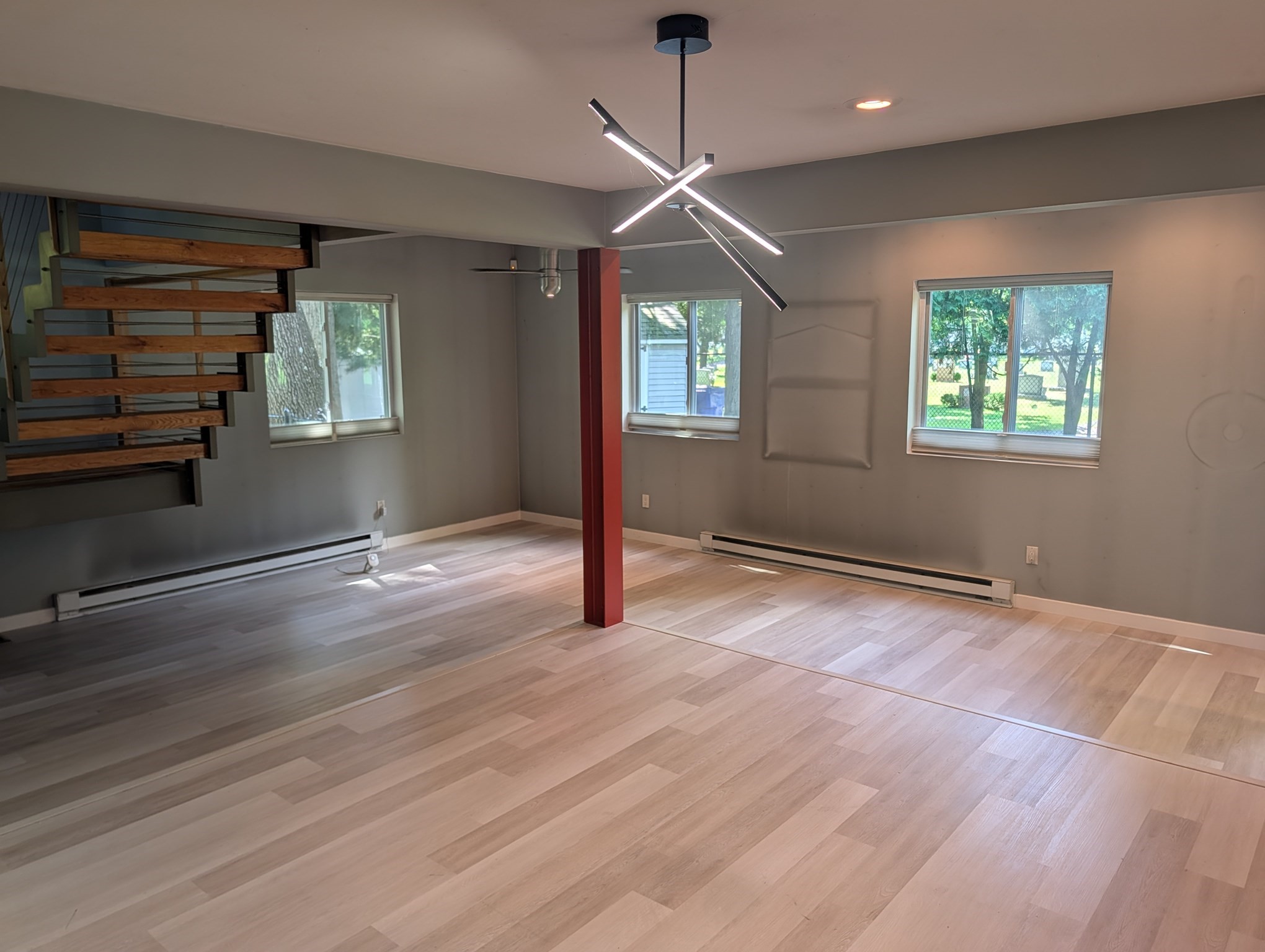 192 Ambrose Street Springfield, MA 01109 - Photo 8 of 36 Gallery Image 8
