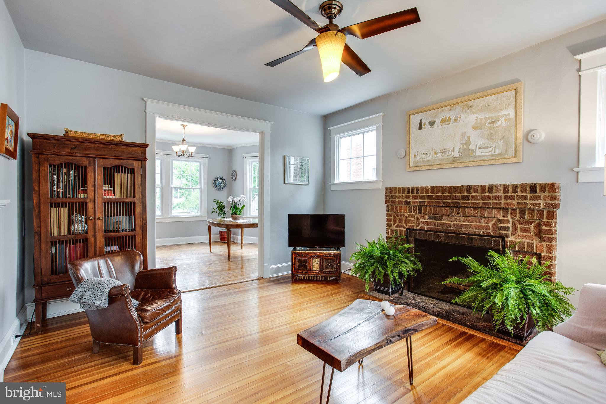 1414 Foxhall Road Northwest Washington, DC 20007 - Photo 5 of 25 Living room with fire place