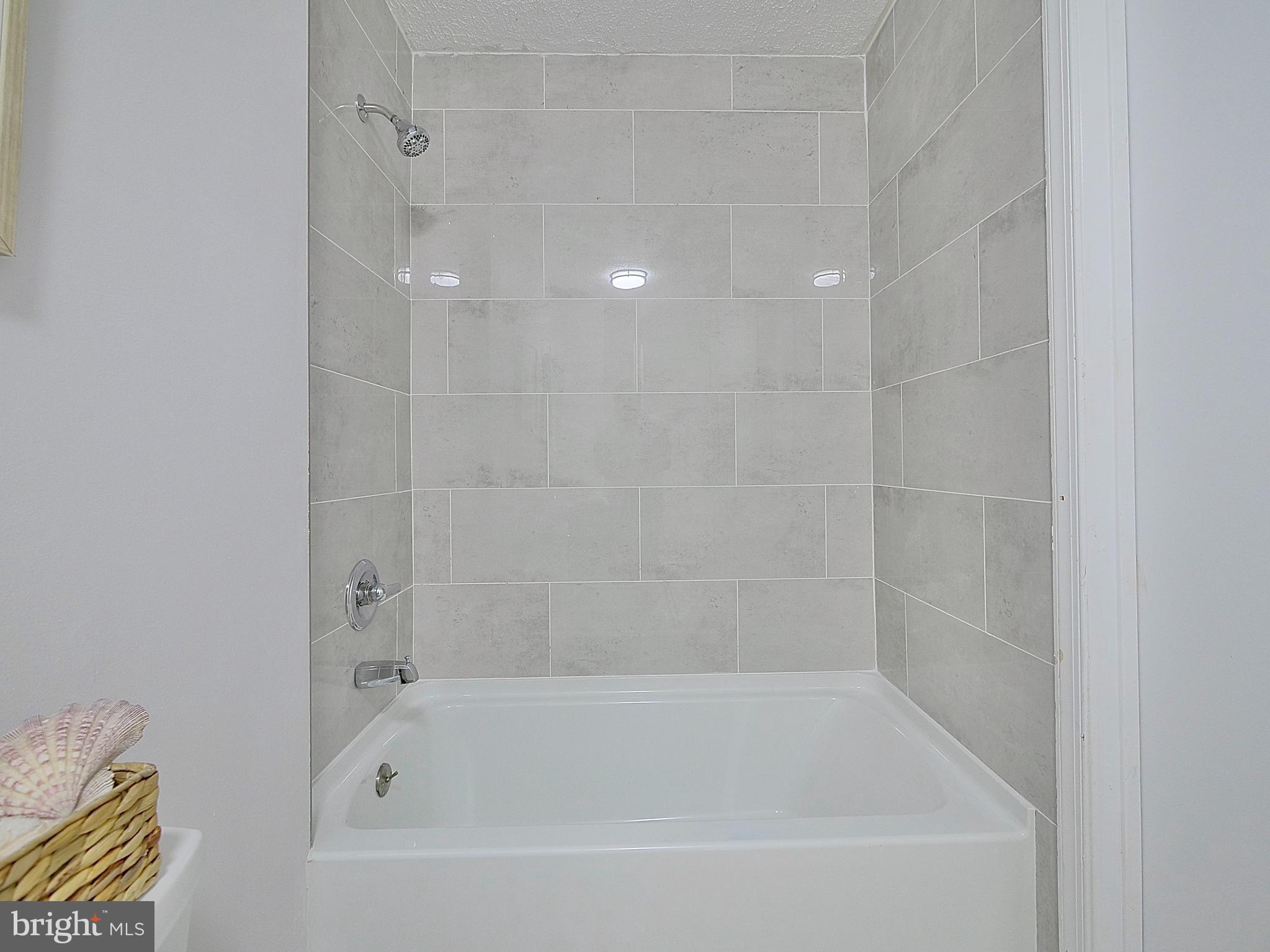 29 3 Rivers Drive Newark, DE 19702 - Photo 31 of 44 Full Bathroom