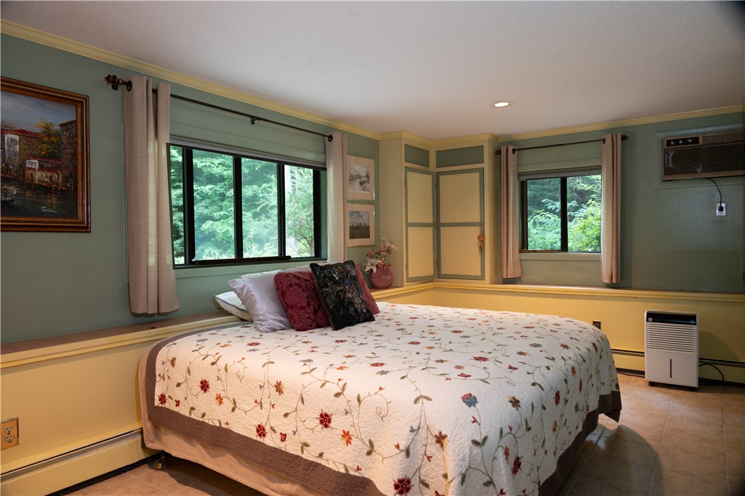 10 Angel Road Glocester, RI 02814 - Photo 17 of 31