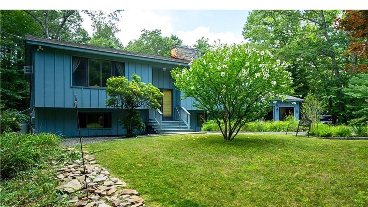 10 Angel Road Glocester, RI 02814 - Photo 3 of 31