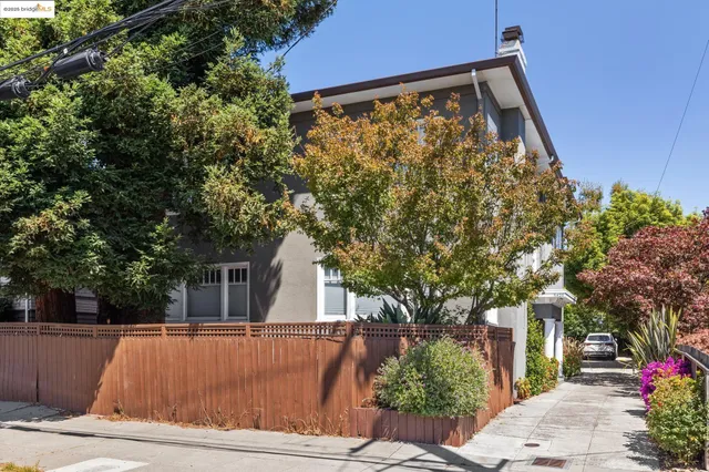 $799,000 | 6426 Benvenue Avenue, Unit 3, Oakland, CA 94618