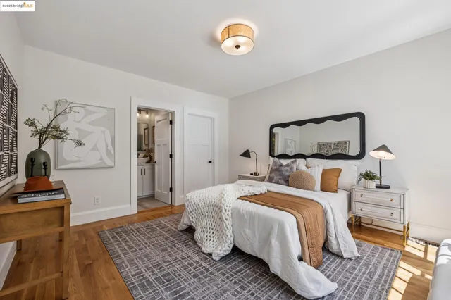 $799,000 | 6426 Benvenue Avenue, Unit 3, Oakland, CA 94618