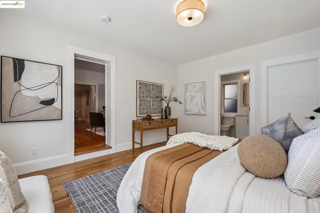 $799,000 | 6426 Benvenue Avenue, Unit 3, Oakland, CA 94618