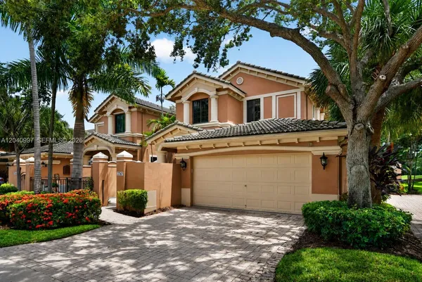$850,000 | 2767 Kinsington Circle, Unit 84, Weston, FL 33332