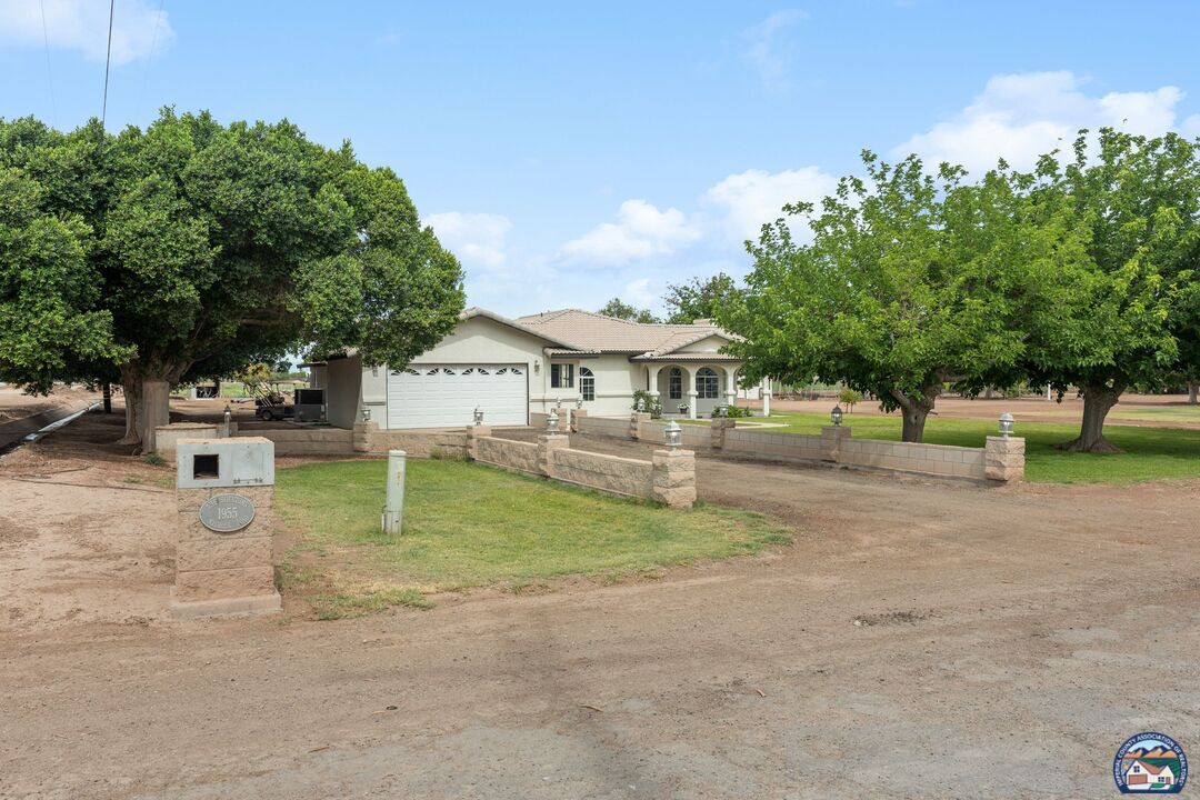 1955 Nichols Road El Centro, CA 92243 - Photo 5 of 71 Gallery Image 5