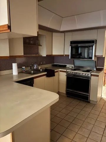 $392,000 | 500 Ocean Trail Way, Unit 111, Jupiter, FL 33477