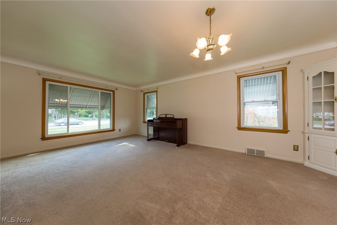 3829 Mayfield Road Cleveland Heights, OH 44121 - Photo 5 of 35