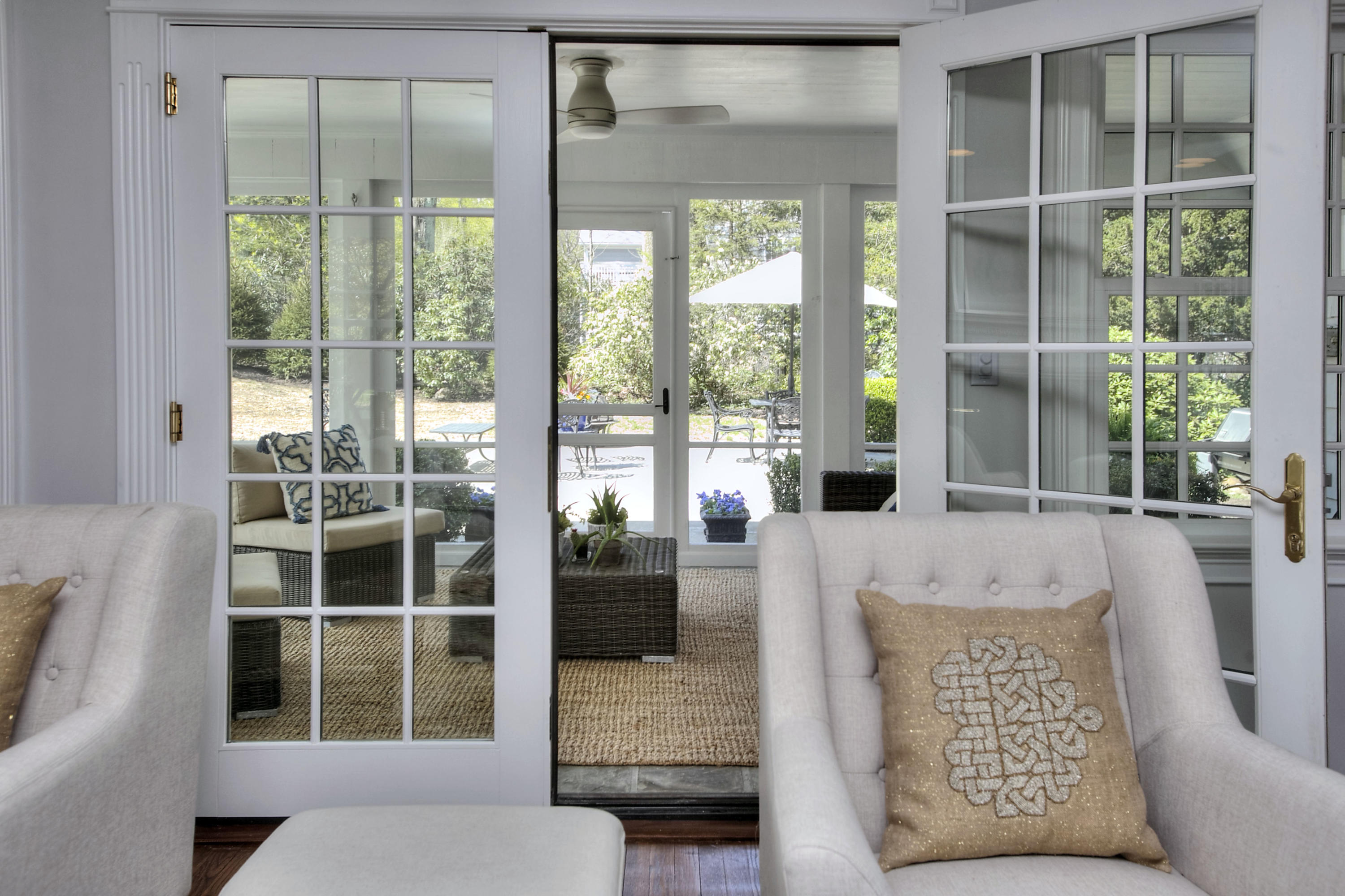 25 Point O Woods Road Darien, CT 06820 - Photo 8 of 68 IMG_0372