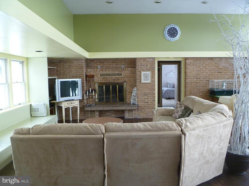 199 Fairview Road Shippensburg, PA 17257 - Photo 12 of 16 Family Room