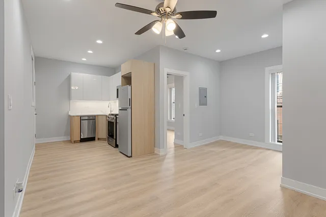 $1,595 | 1651 West Jonquil Terrace, Unit 12, Chicago, IL 60626