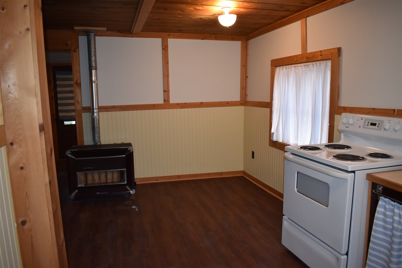 10609 White Pine Road Interlochen, MI 49643 - Photo 16 of 29 1869447-15.JPG