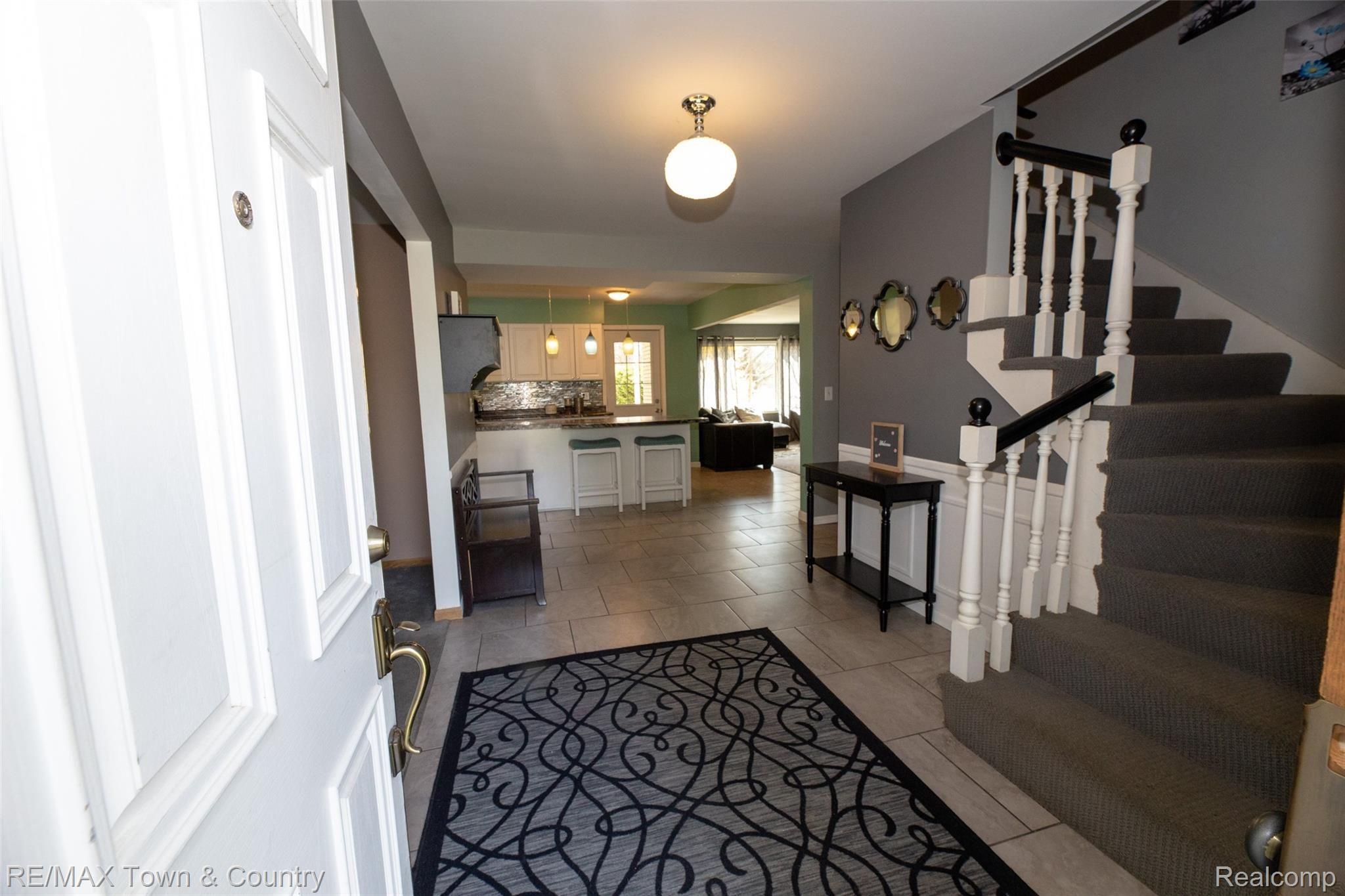 1379 Kennebec Road Grand Blanc, MI 48439 - Photo 4 of 52 4.jpg