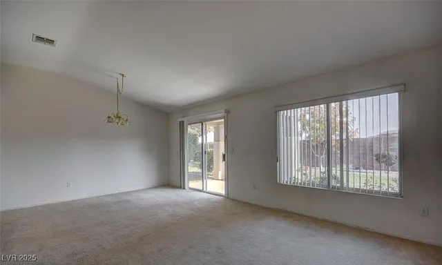 $1,600 | 2009 Joy View Lane, Henderson, NV 89012